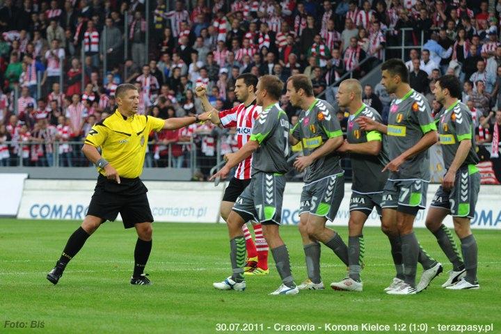 2011-07-30-cracovia-korona_b_110_720