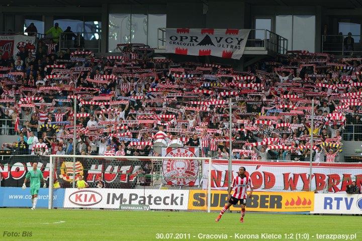2011-07-30-cracovia-korona_b_616_720