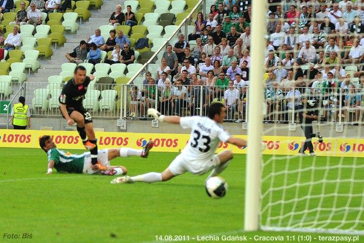 2011-08-14-lechia-cracovia_b_0484_720