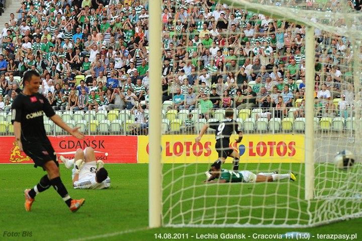2011-08-14-lechia-cracovia_b_0760_720