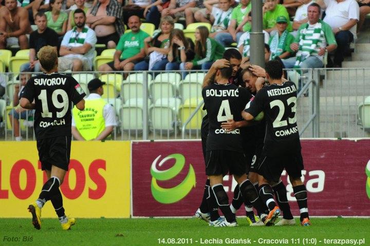 2011-08-14-lechia-cracovia_b_0779_720