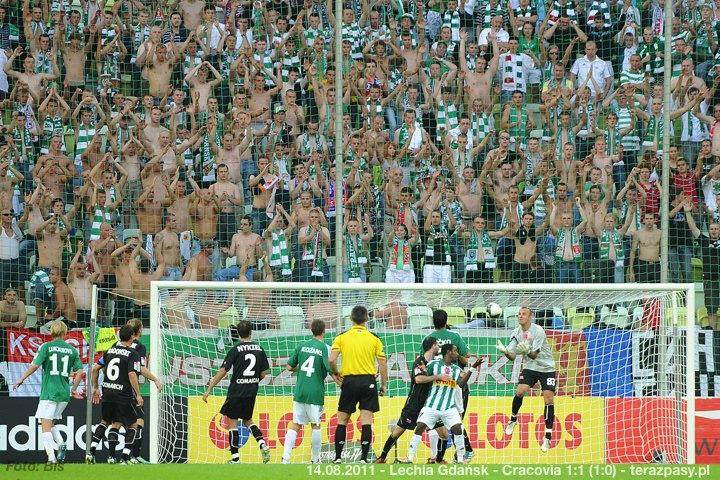 2011-08-14-lechia-cracovia_b_0791_720