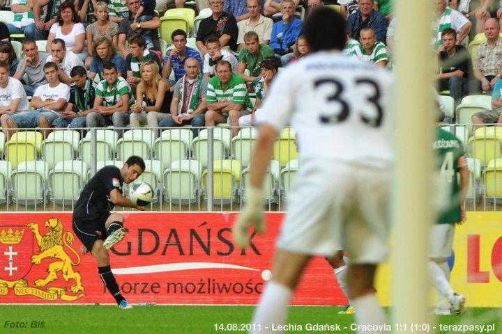 2011-08-14-lechia-cracovia_b_0806_720