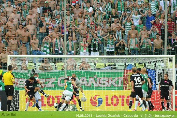 2011-08-14-lechia-cracovia_b_0877_720