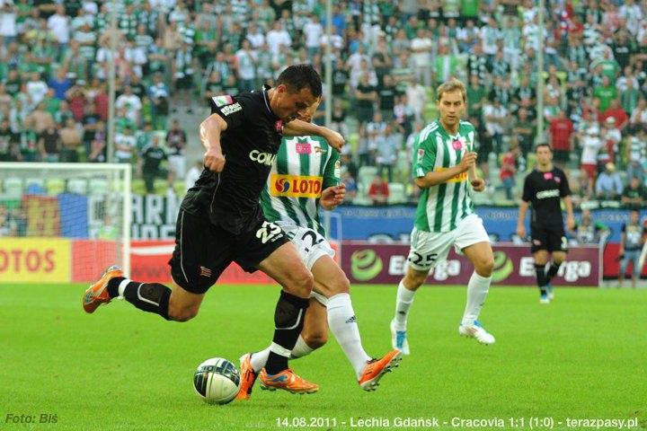 2011-08-14-lechia-cracovia_b_1036_720