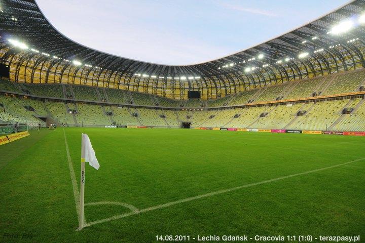 2011-08-14-lechia-cracovia_b_1172_720