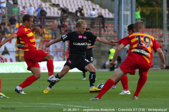 2011-08-21-jagiellonia-cracovia_b_0375_720