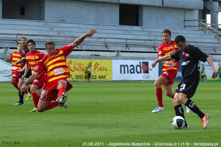 2011-08-21-jagiellonia-cracovia_b_0506_720