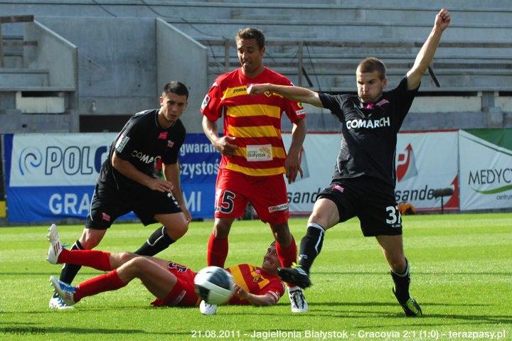 2011-08-21-jagiellonia-cracovia_b_0867_720