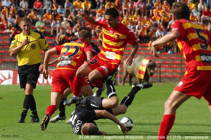 2011-08-21-jagiellonia-cracovia_b_0935_720