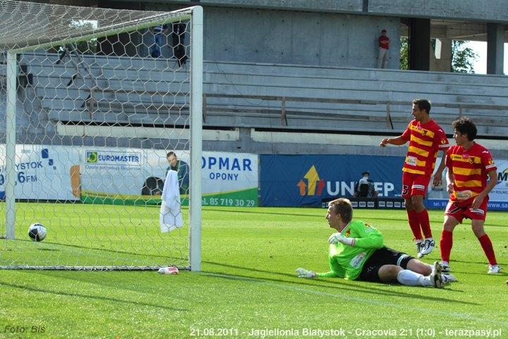2011-08-21-jagiellonia-cracovia_b_1045_720