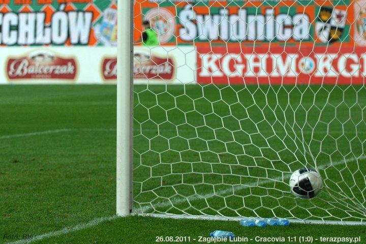 2011-08-26-zaglebie-cracovia_b_0827_720