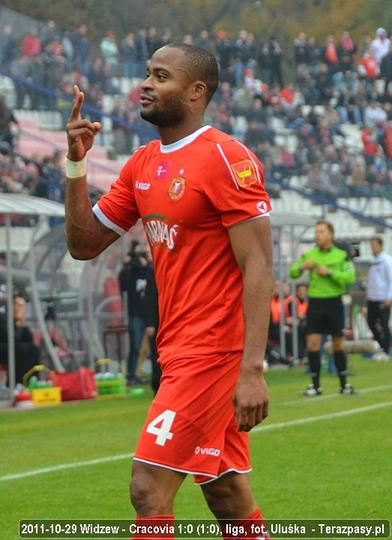 2011-10-29-oe-widzew-cracovia_u_7210