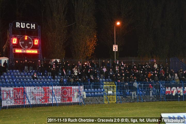 2011-11-19-oe-ruch-cracovia_u_1678_600