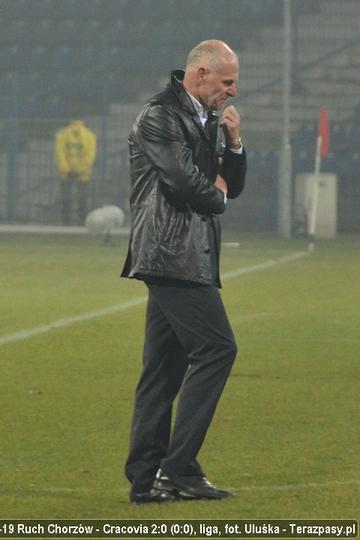 2011-11-19-oe-ruch-cracovia_u_1723_600