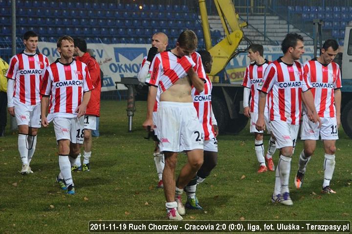 2011-11-19-oe-ruch-cracovia_u_1749_600