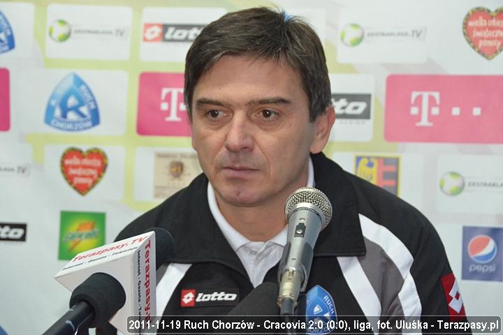 2011-11-19-oe-ruch-cracovia_u_1772_600