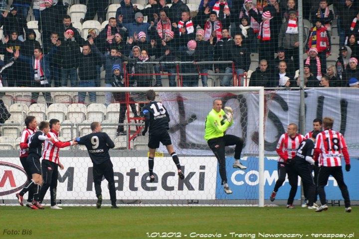 2012-01-01-cracovia-trening_noworoczny_b_152_720