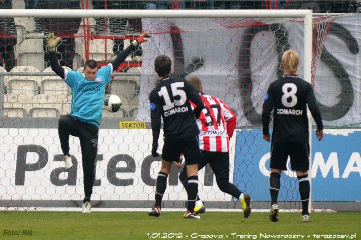2012-01-01-cracovia-trening_noworoczny_b_259_720
