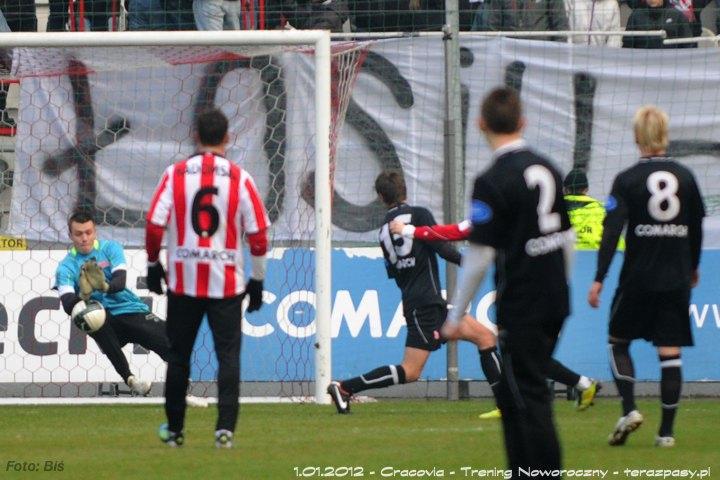 2012-01-01-cracovia-trening_noworoczny_b_296_720