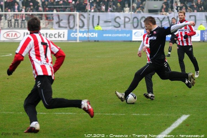 2012-01-01-cracovia-trening_noworoczny_b_362_720