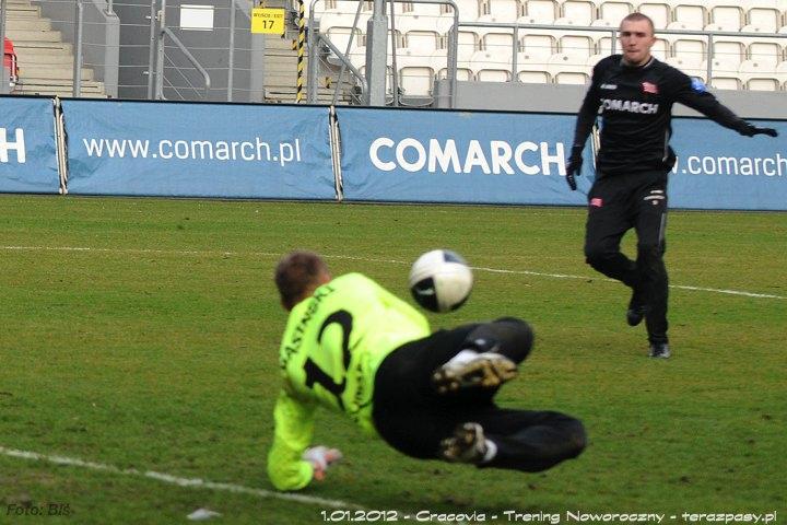 2012-01-01-cracovia-trening_noworoczny_b_366_720