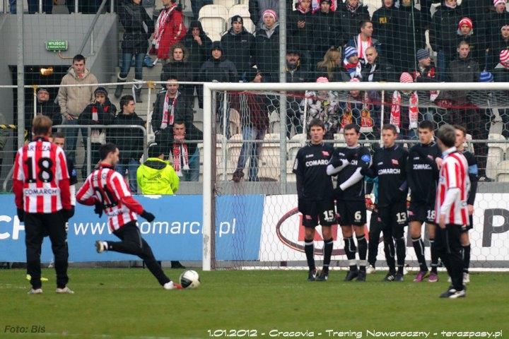 2012-01-01-cracovia-trening_noworoczny_b_382_720