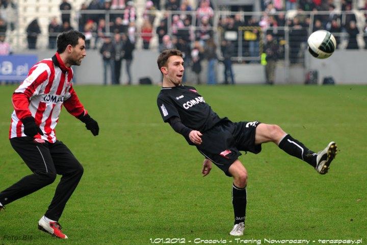 2012-01-01-cracovia-trening_noworoczny_b_441_720