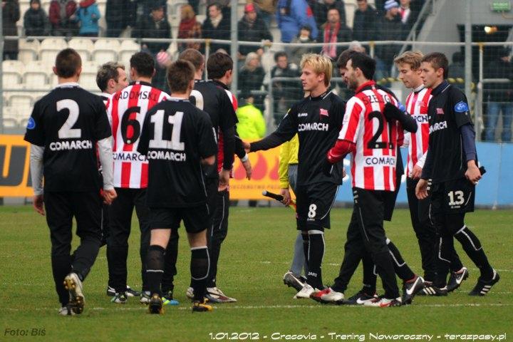 2012-01-01-cracovia-trening_noworoczny_b_497_720