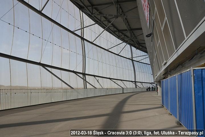 2012-03-18-oe-slask-cracovia-u1_9175_720