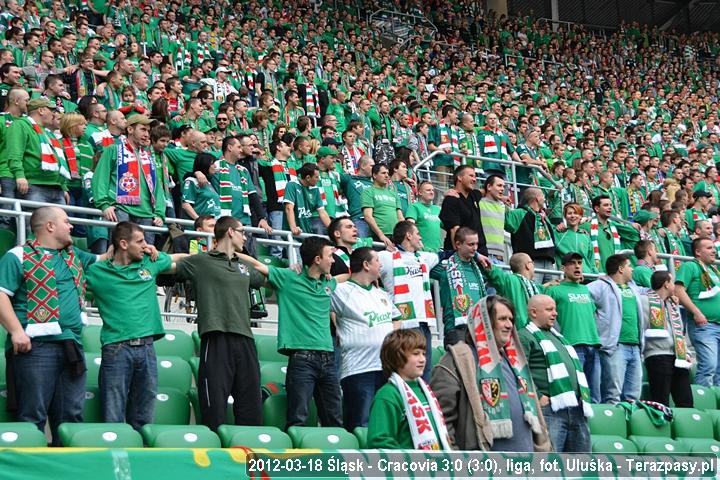 2012-03-18-oe-slask-cracovia-u1_9802_720