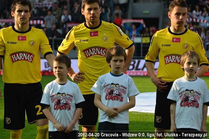 2012-04-20-oe-cracovia-widzew_u_6945_720