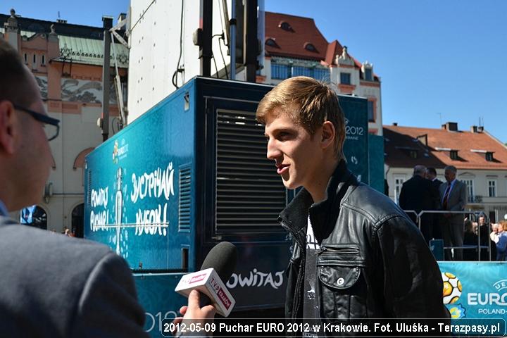 2012-05-09-uefa_euro_2012_u_2033_720
