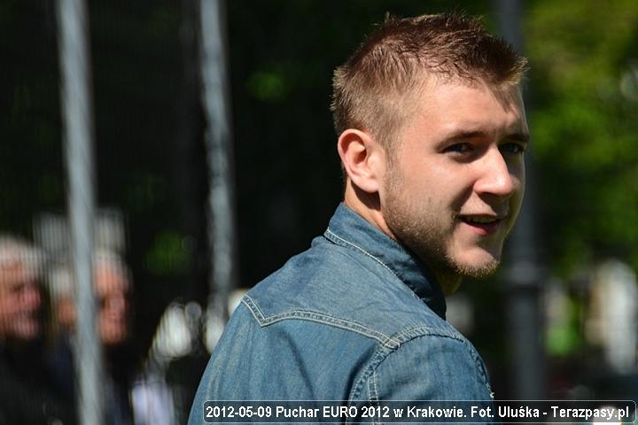 2012-05-09-uefa_euro_2012_u_2071_720