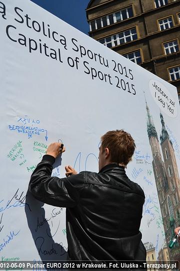 2012-05-09-uefa_euro_2012_u_2239_720