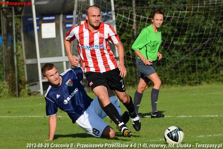 2012-08-29_Cracovia_II-Przeciszovia_Przeciszow_1286_720