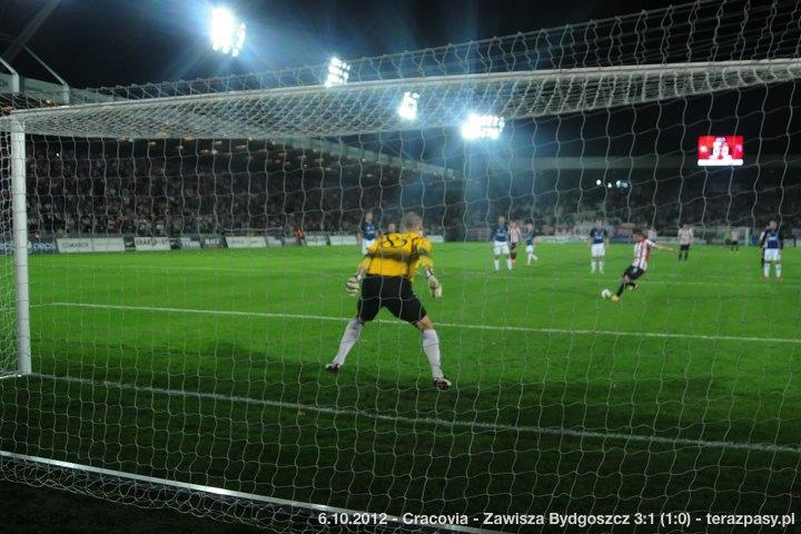 2012-10-06-cracovia-zawisza_bl_0204_720