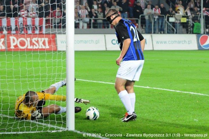 2012-10-06-cracovia-zawisza_bl_0347_720