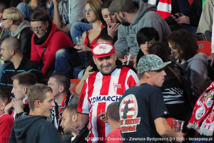2012-10-06-cracovia-zawisza_bl_0463_720