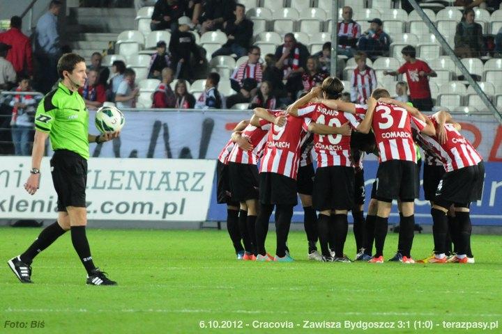 2012-10-06-cracovia-zawisza_bl_0469_720