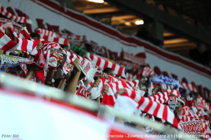 2012-10-06-cracovia-zawisza_bl_0615_720