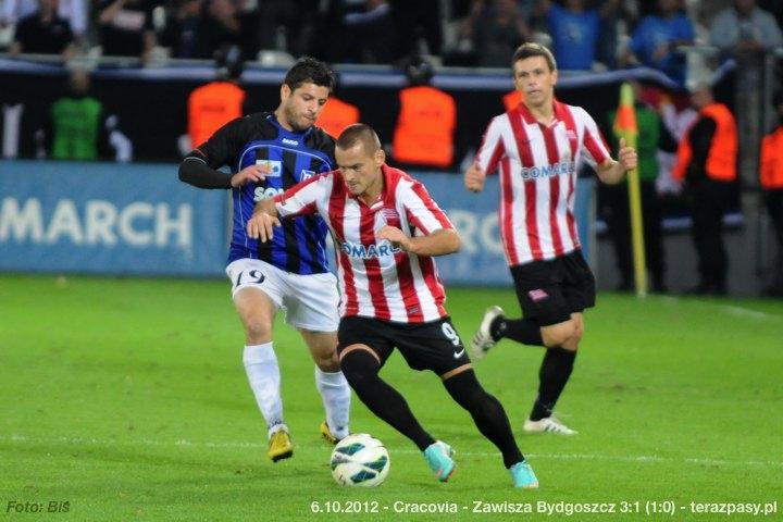 2012-10-06-cracovia-zawisza_bl_0789_720