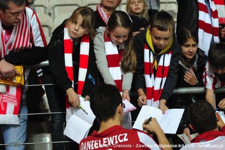 2012-10-06-cracovia-zawisza_bl_1263_720