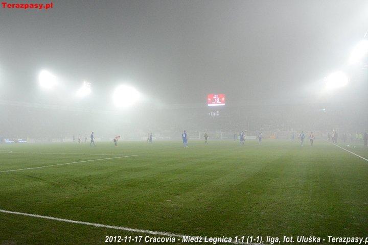 2012-11-17_Cracovia-Miedz_Legnica_a9455_720