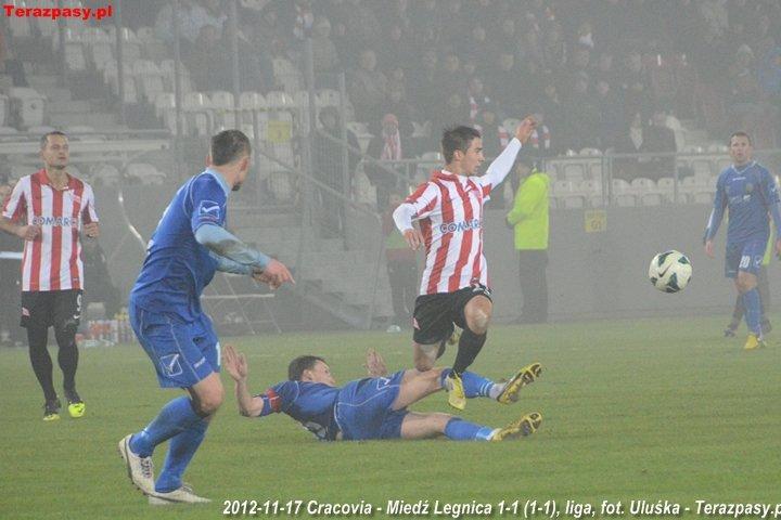 2012-11-17_Cracovia-Miedz_Legnica_a9703_720