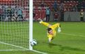 2013-03-09_Cracovia-Okocimski_a_9880_720