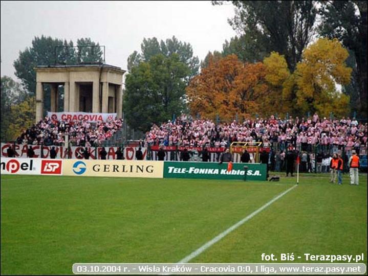 2004-10-03_Wisła_Kraków-Cracovia_1b-039