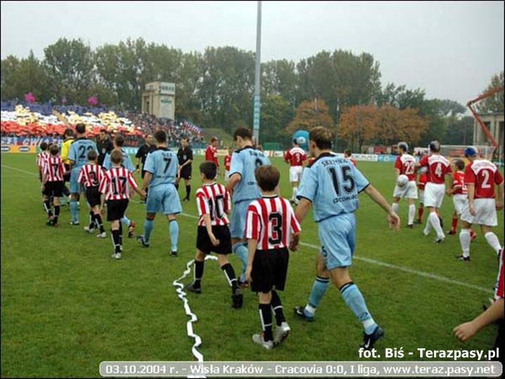 2004-10-03_Wisła_Kraków-Cracovia_1b-046