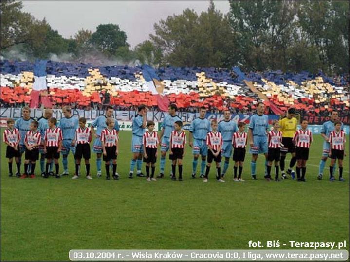 2004-10-03_Wisła_Kraków-Cracovia_1b-047