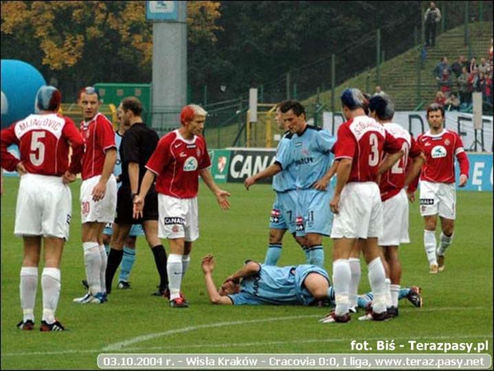 2004-10-03_Wisła_Kraków-Cracovia_1b-075